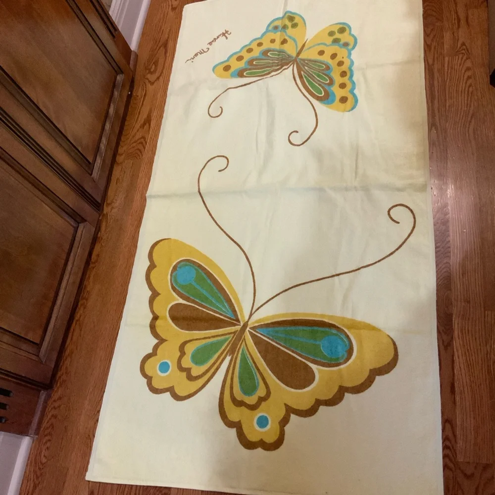 Vintage Martex Bath Towel and Washcloth Yellow Butterfly Set USA NOS
